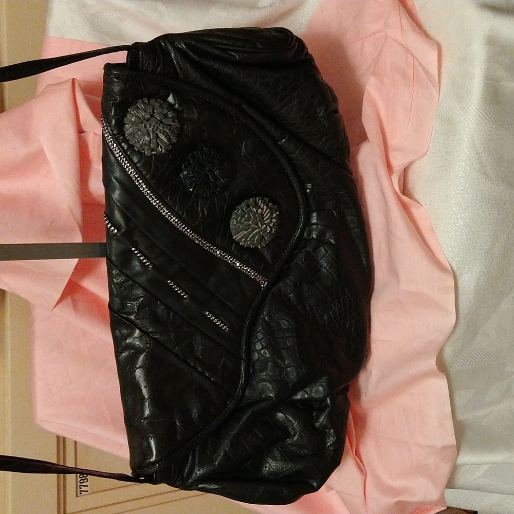 Fifth Avenue Handbags vintage black and silver leather bag